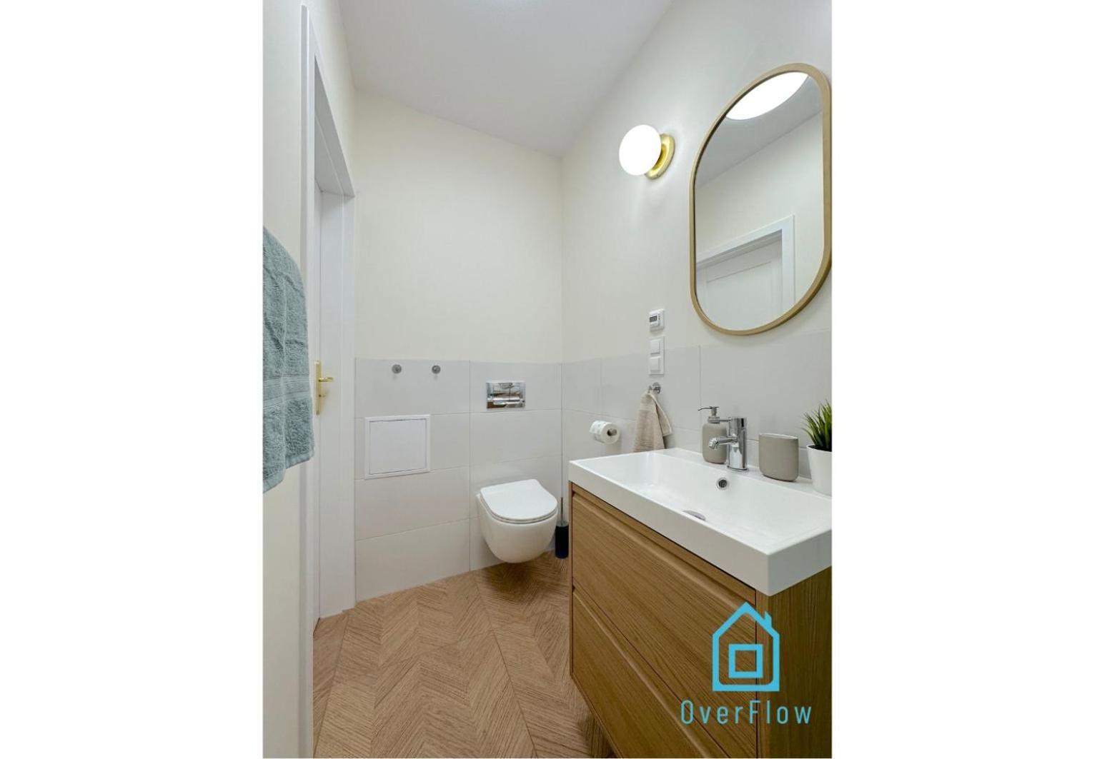 Apartament Seredino Navy Apartment- Modern Comfort In A Quiet Location, 5 Minutes To Old Town & Seaside Gdańsk